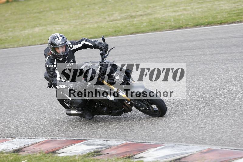 Archiv-2025/09 22.04.2025 Cornu Master School ADR/rot-rouge/12